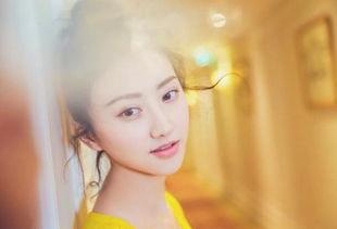 娱乐圈吃瓜景甜是谁呀,她的成长之路与成名之谜 第1张 娱乐圈吃瓜景甜是谁呀,她的成长之路与成名之谜 第1张